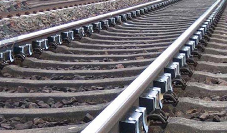 Two students crushed under train in Cumilla