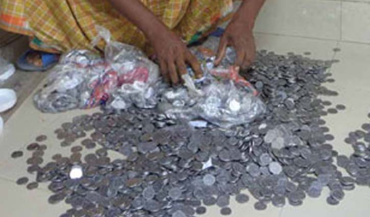 5 sacks of coins found under soil of grocery!