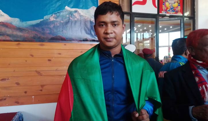 Ziarul wins gold medal for Bangladesh