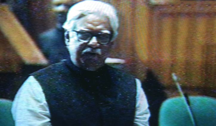 Sultan Monsur joins parliament session