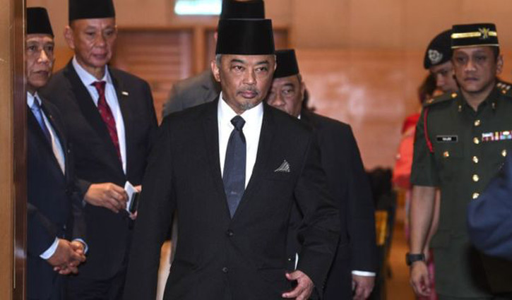 Malaysia elects new king after shock abdication