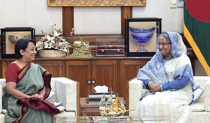 Bangladesh wants trade boost with India on river route