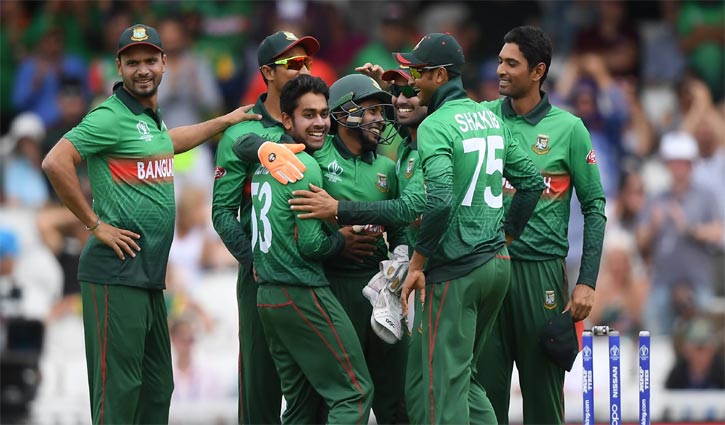 Bangladesh need 322 runs to beat West Indies