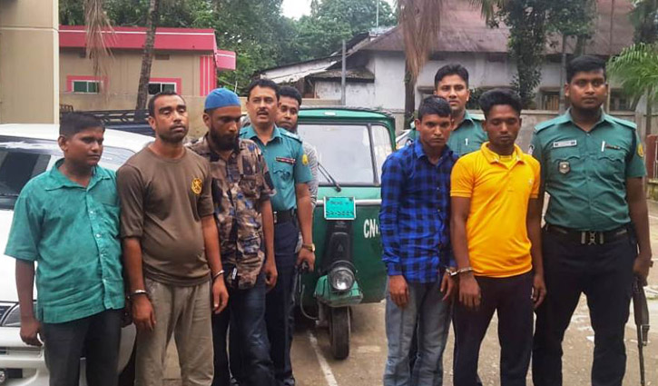 Five of a fraud gang held in Sylhet