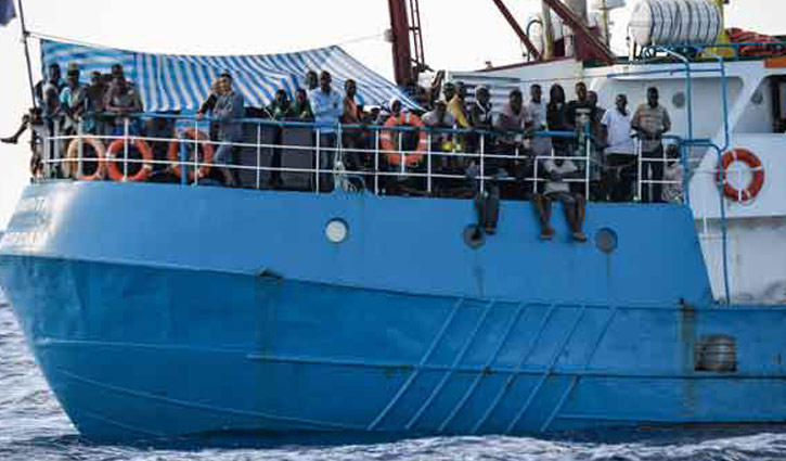 64 Bangladeshis rescued from Tunisia coast