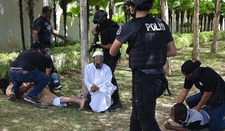 Bangladeshi among 3 suspected IS militants arrested in Malaysia