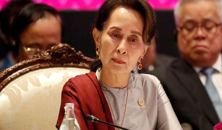 Suu Kyi faces first legal action over Rohingya issue