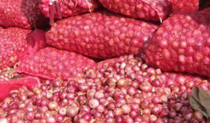 70 trucks of onion start entering Bangladesh from India
