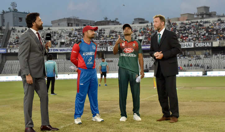 Bangladesh bowling against Afghanistan