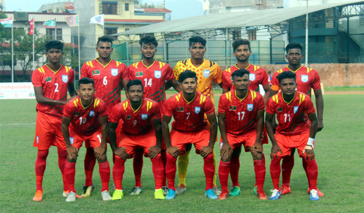 Bangladesh step into semi-finals