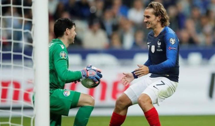Griezmann misses another penalty but France beat Andorra