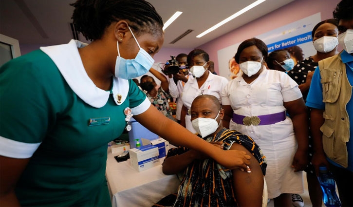 Ghana kicks off coronavirus vaccination campaign with COVAX