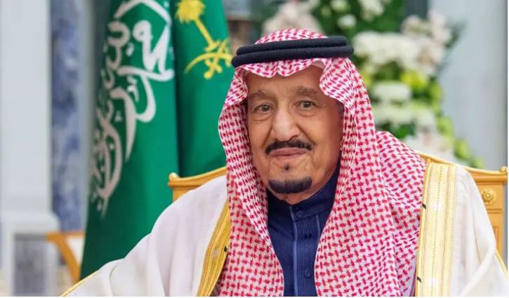 Saudi king fires 2 royals, 4 military officers