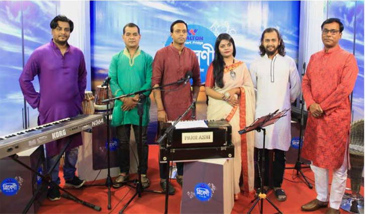 Rupa-Jayant to sing Puja songs at ‘Tribeni’ live show tonight