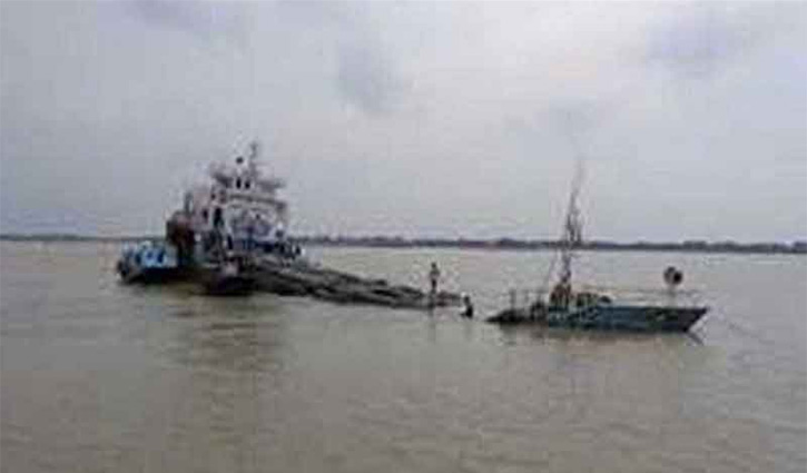 Coal-laden cargo sinks in Pashur Channel of Mongla Port