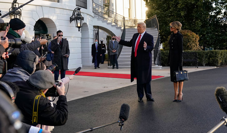 Trump leaves White House