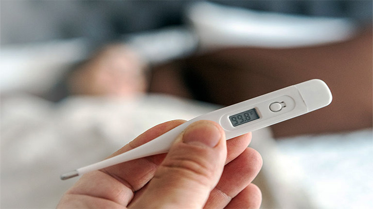 জ্বর কমানোর ঘরোয়া উপায়: দ্রুত আরাম পাওয়ার সেরা টিপস