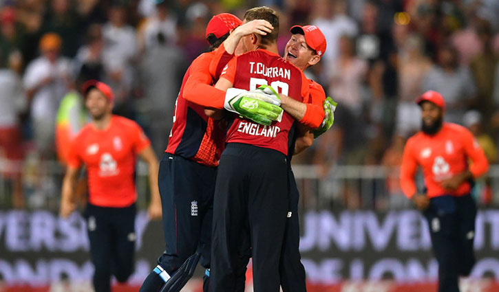 England beat South Africa by two runs in T20 thriller