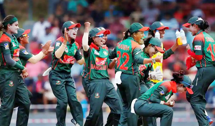 Bangladesh women team beat Pakistan by 5 runs   