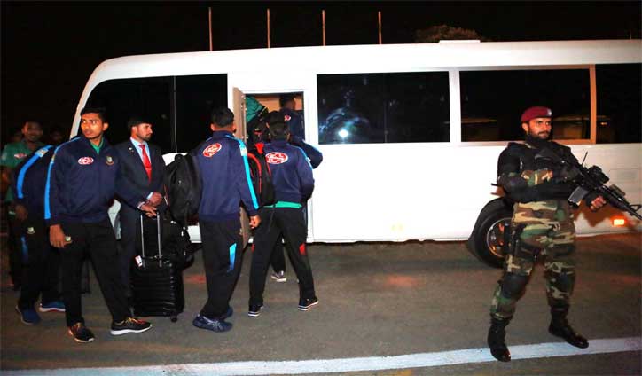Bangladesh cricket team arrives in Pakistan