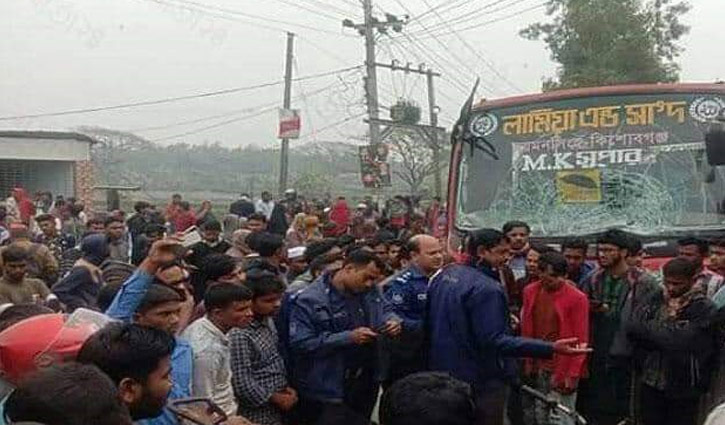 2 killed in Mymensingh road crash