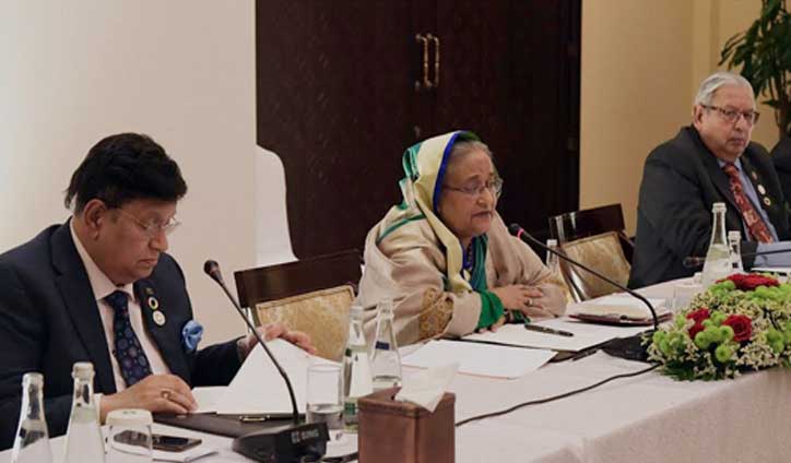PM asks envoys to strengthen ties with Muslim countries