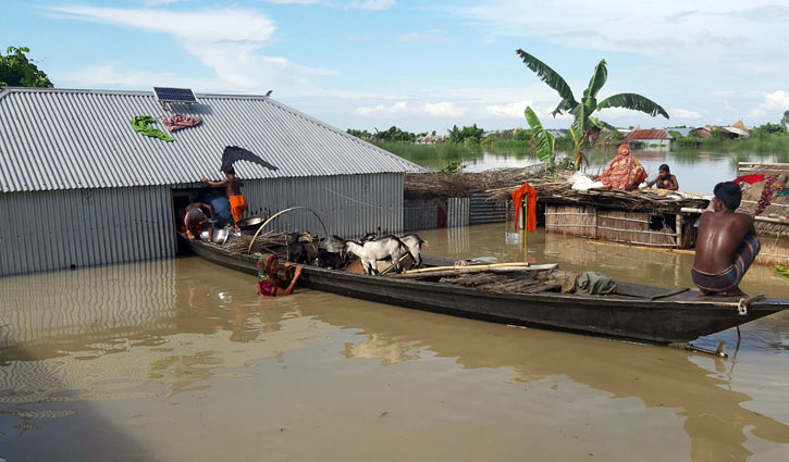Flood-hit people face drinking water, food crisis in Kurigram