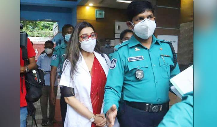 Dr Sabrina placed on 3-day remand