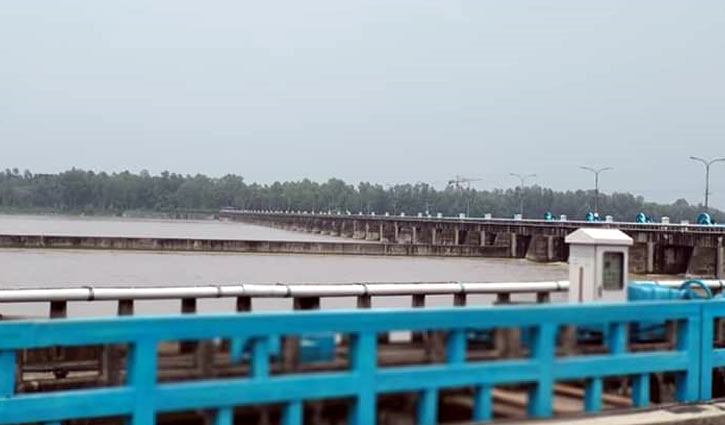 India opens all gates of Teesta Barrage