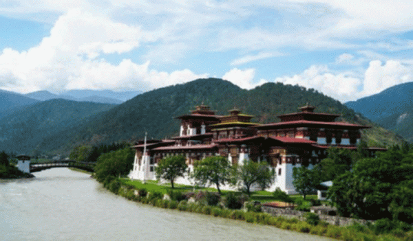 Bhutan announces nationwide lockdown
