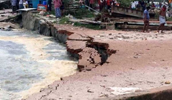 Shimulia ferry ghat no 3 disappeared in Padma