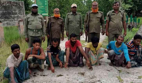 7 deer poachers held in Sundarbans