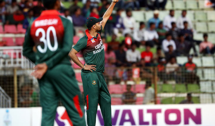 Bangladesh set target of 342 for Zimbabwe