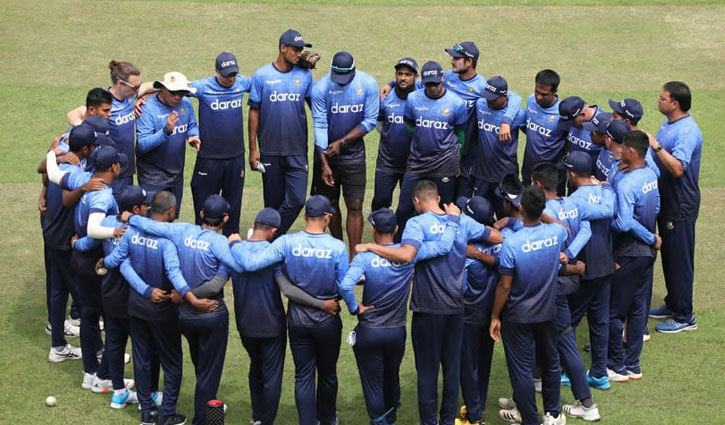 Bangladesh fielding as New Zealand opt to bat first