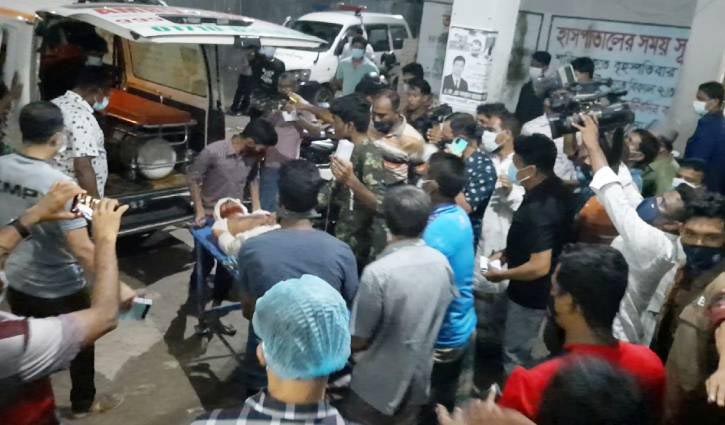Bullet-hit Laxmipur AL leader dies on way to Dhaka