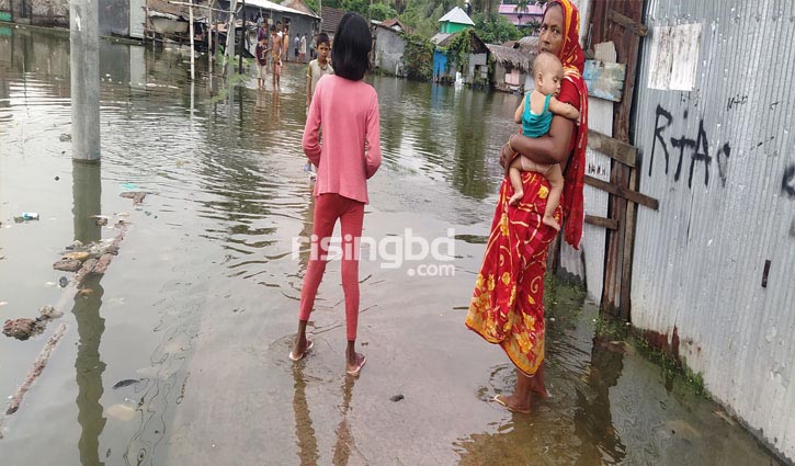 Low-lying areas flooded in Bagerhat
