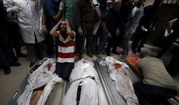 Israeli hit on Gaza refugee camp kills 10