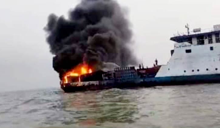 Ferry catches fire in Meghna: 7 trucks burnt