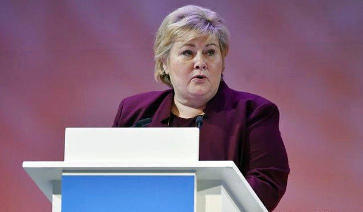 Norwegian PM fined for ignoring social distance
