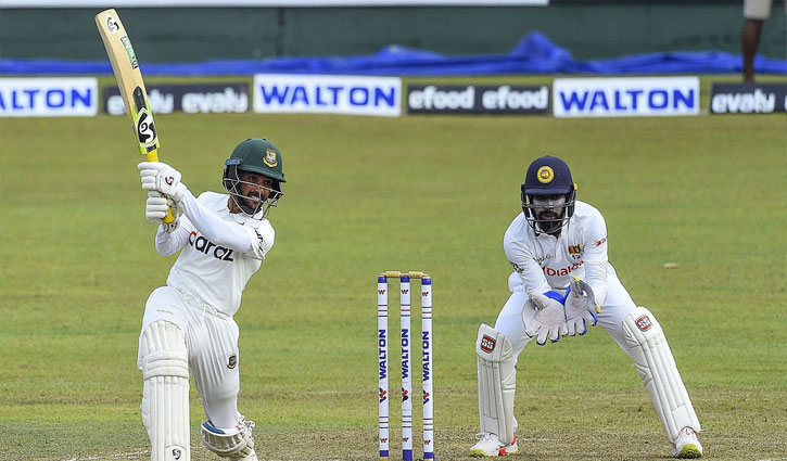 Mominul smashes 14th fifty while Shanto maiden ton