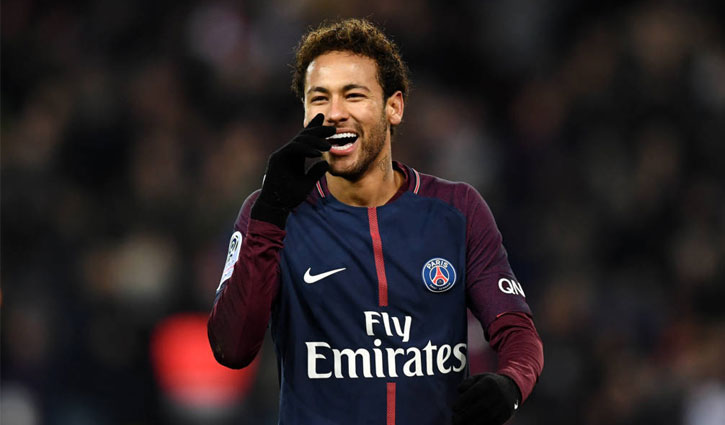 Neymar extends PSG contract to 2026
