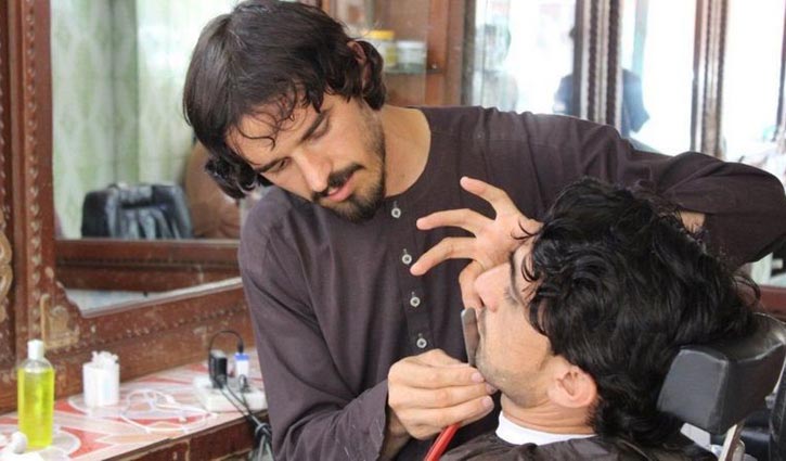 Taliban bans shaving beards in Helmand province