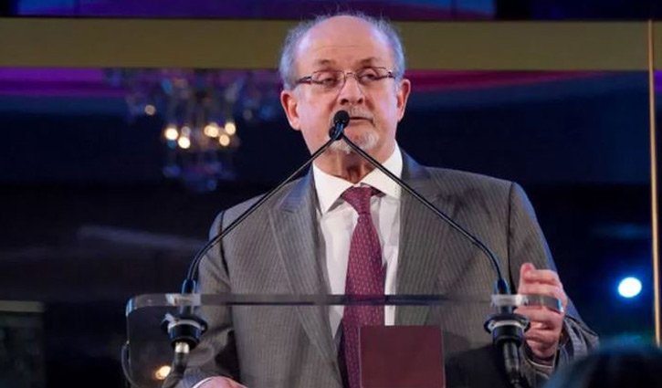 Salman Rushdie attacked onstage at New York event