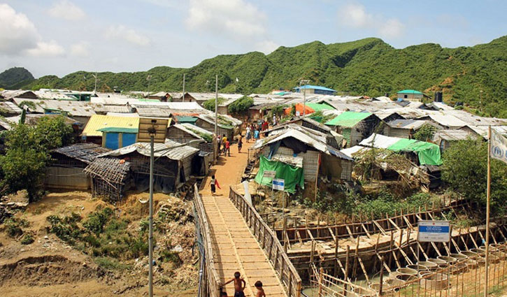 Three killed in Rohingya camp attack