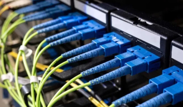 ইন্টারনেটের গতি ফিরতে সময় লাগবে এক মাস ইন্টারনেটের গতি ফিরতে সময় লাগবে এক মাস