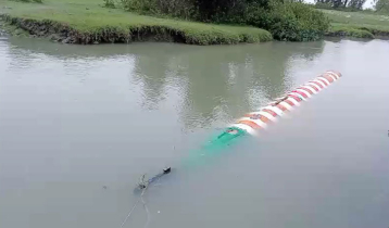 Torpedo-like object floating at Patuakhali canal