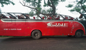 One killed as bus’s roof ripped off after crashing into tree
