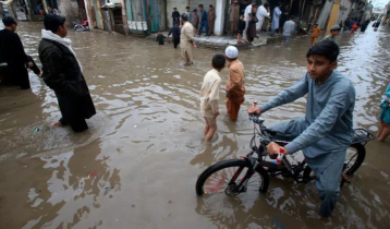 Heavy rain kills over 100 in Pakistan, Afghanistan 