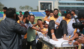 Mustafiz hospitalised as ball hits his head