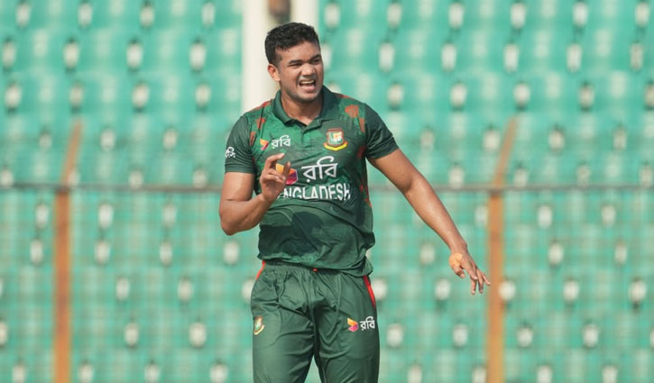Sri Lanka set 256-run target for Bangladesh